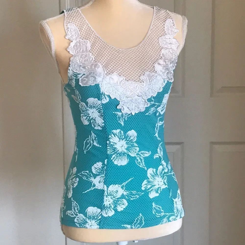 Vintage Floral Blouse.